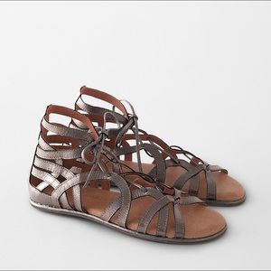 Gentle Souls Break-My-Heart Gladiator Sandals 7.5